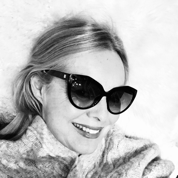 GORGEOUS BALENZIAGA Sunglasses new never worn Italian - Picture 4 of 16